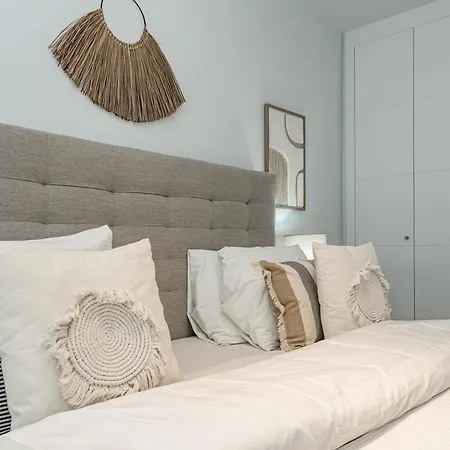 Apartment Lmea1.b.b - Modern 1-bed Flat With Pool Balcony Estepona